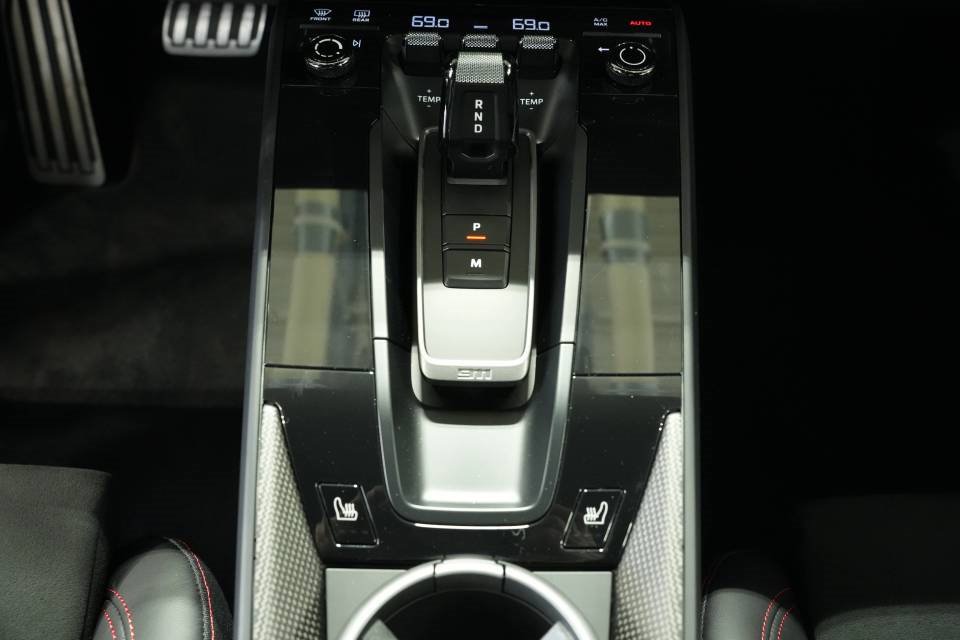 Used 2024 Porsche 911 Carrera GTS image 24