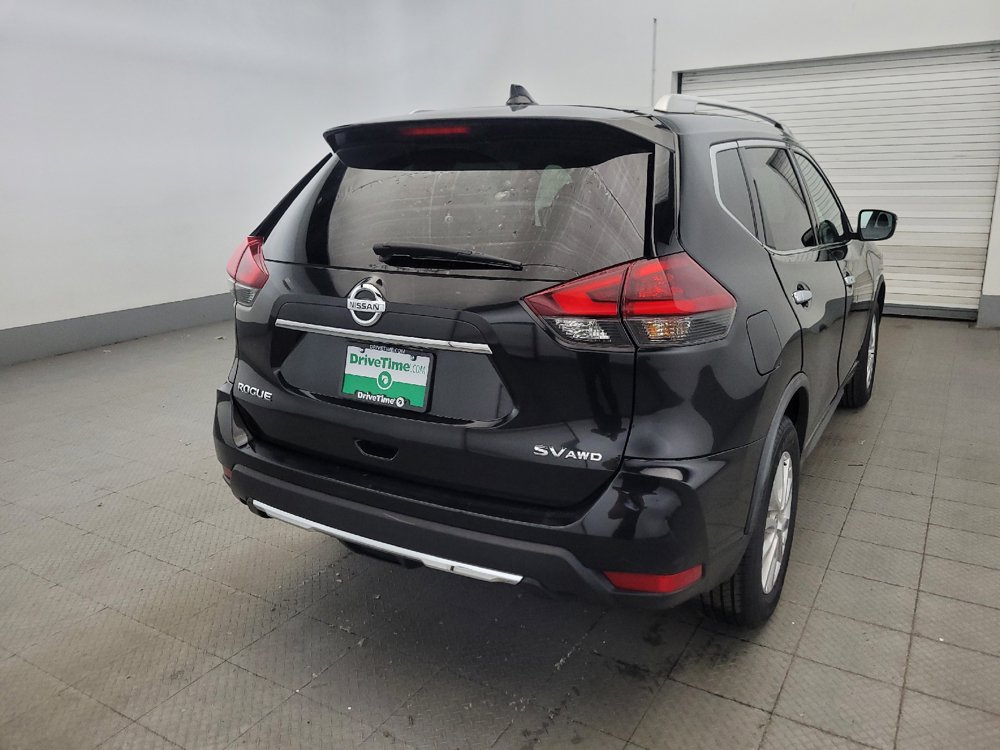 Used 2018 Nissan Rogue SV AWD/4WD image 7