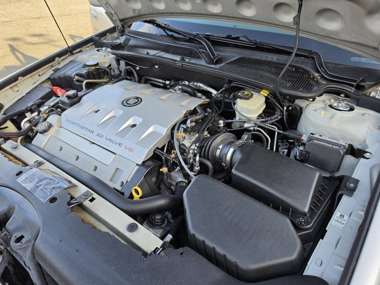 Used 2000 Cadillac De Ville FWD image 45