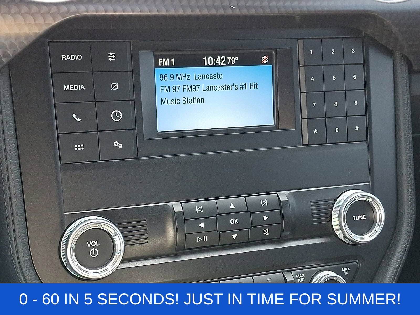 Used 2019 Ford Mustang Coupe w/ Ecoboost Performance Package image 17