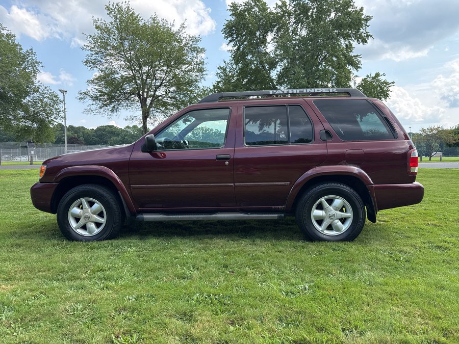 Used 2002 Nissan Pathfinder SE AWD/4WD image 34