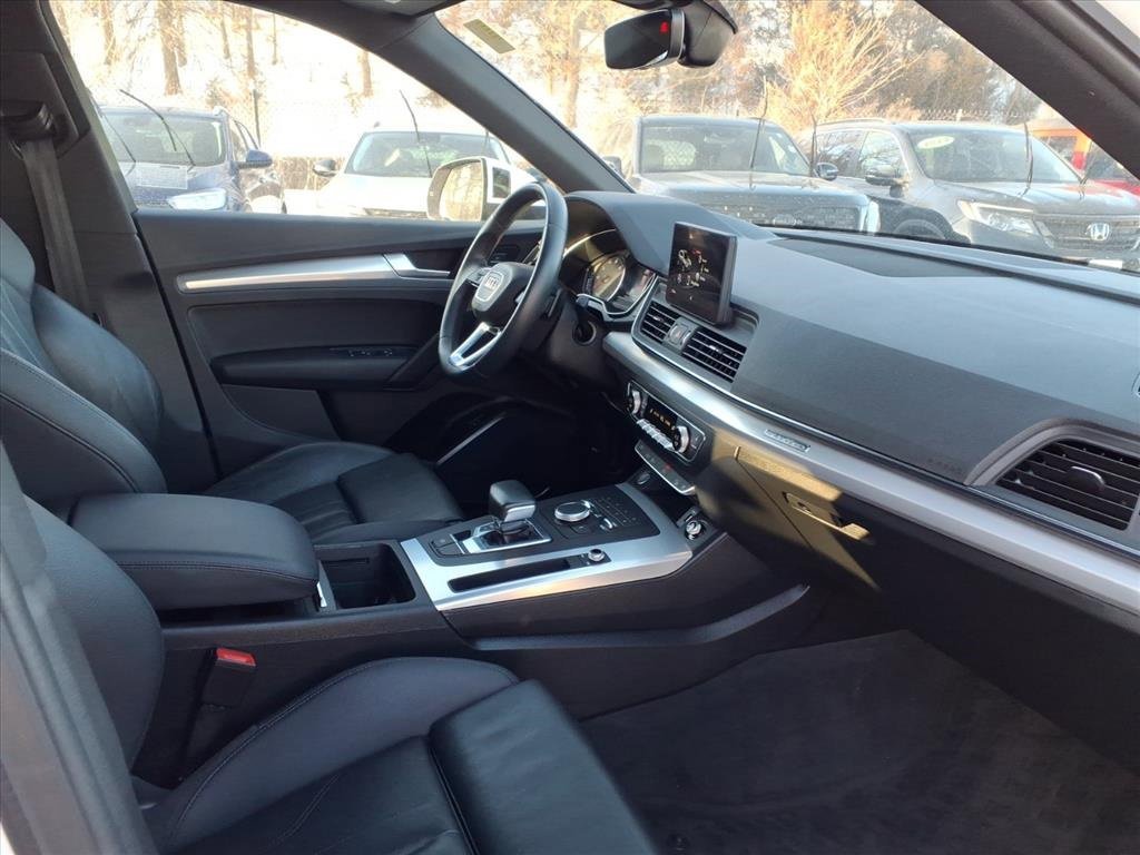 Used 2020 Audi Q5 2.0T Premium image 16