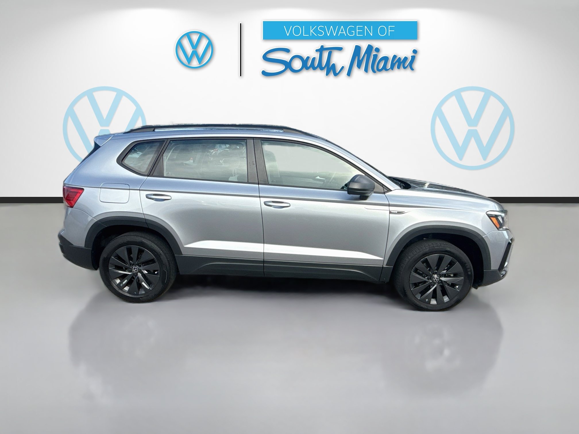 Certified 2023 Volkswagen Taos S FWD image 8