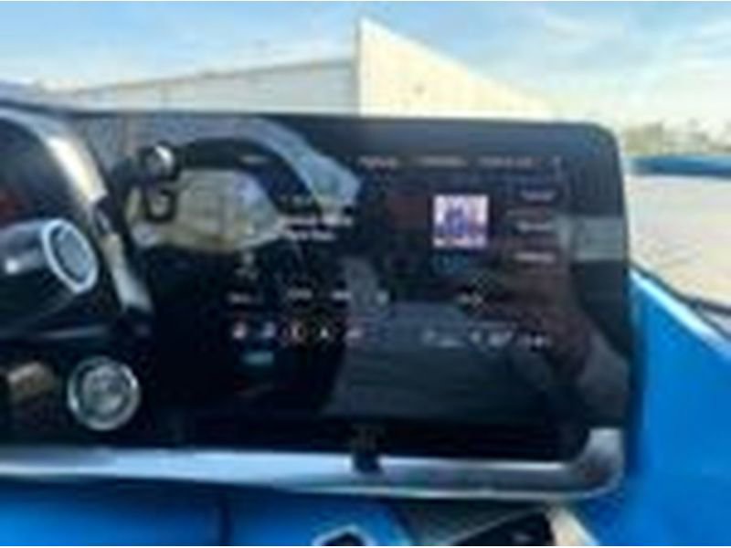 Used 2023 Chevrolet Corvette Stingray Premium Cpe w/ 3LT RWD image 25