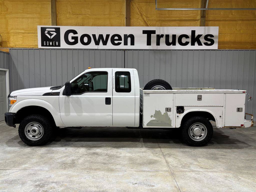 Used 2015 Ford F250 XL AWD/4WD image 2