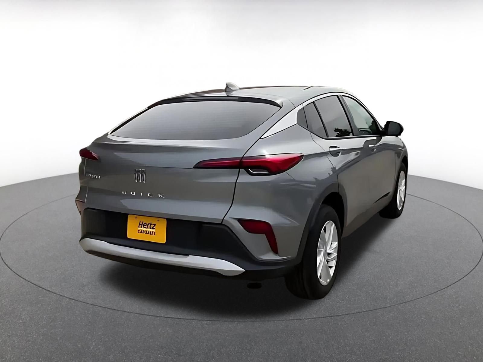 Used 2025 Buick Envista Preferred FWD image 14