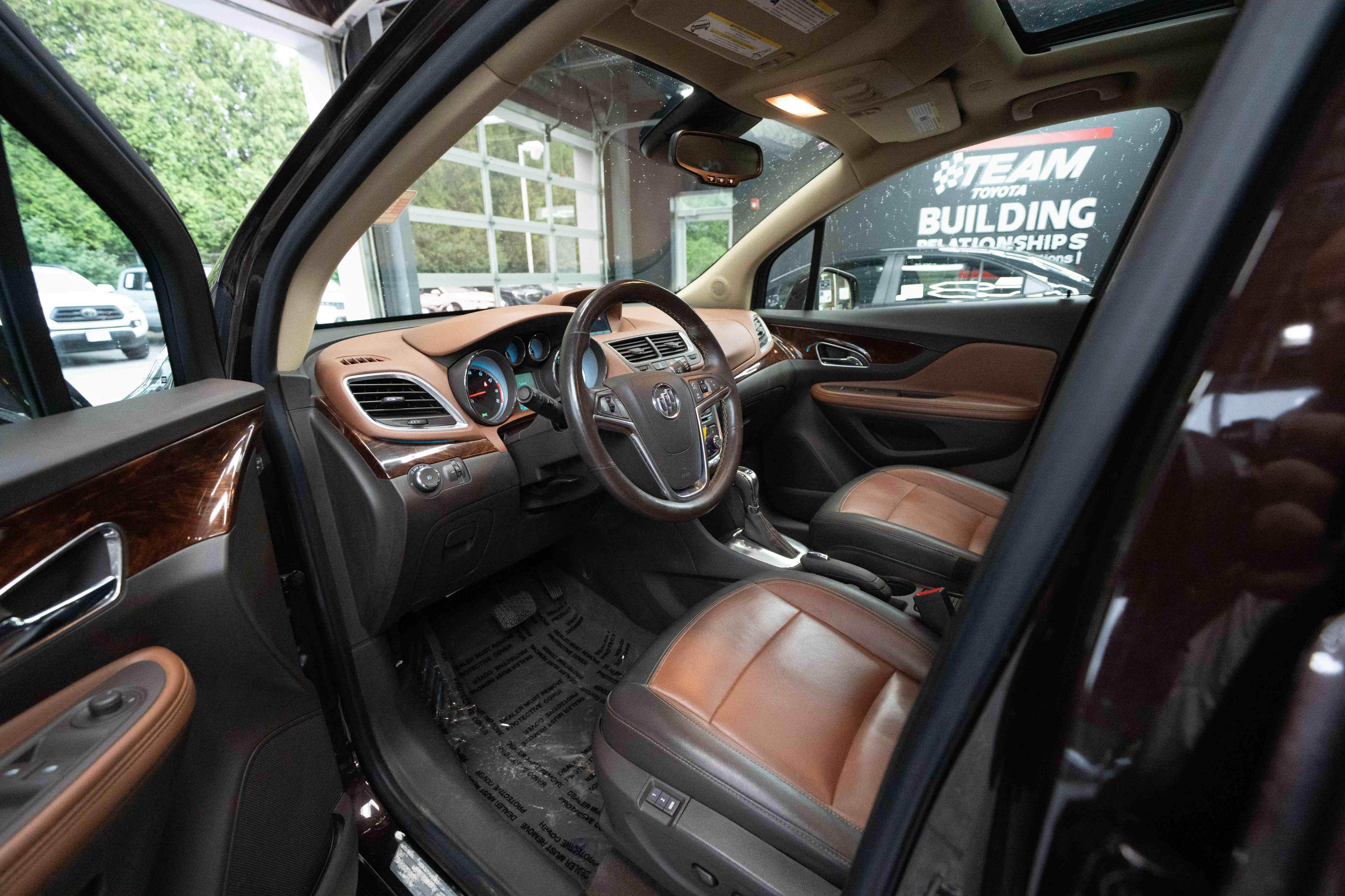 Used 2015 Buick Encore Leather w/ Experience Buick Package AWD/4WD image 8