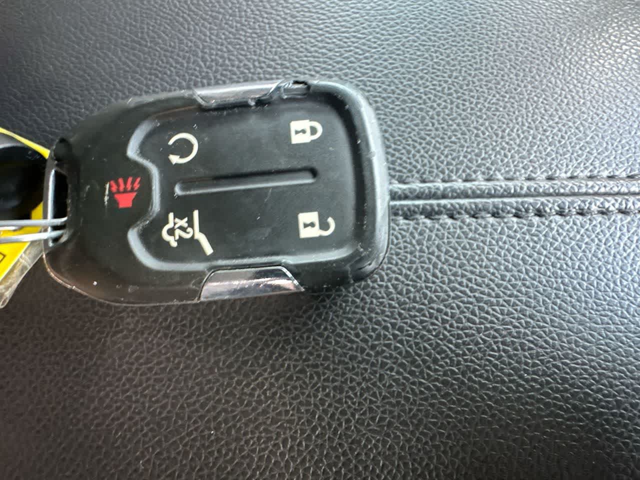 Used 2023 GMC Terrain SLE w/ Driver Convenience Package FWD image 28