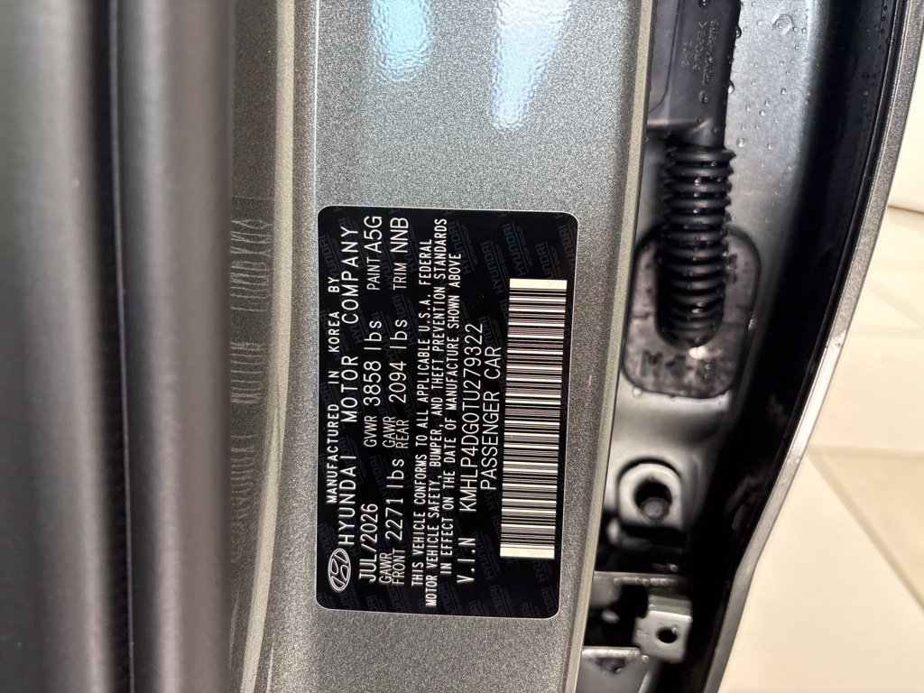 New 2026 Hyundai Elantra Limited FWD image 10