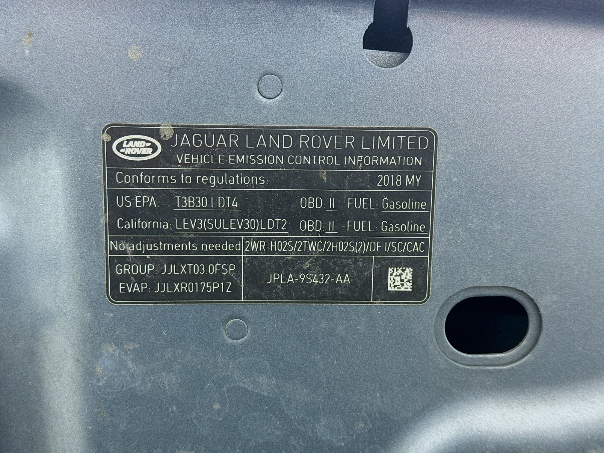 Used 2018 Land Rover Discovery HSE image 21