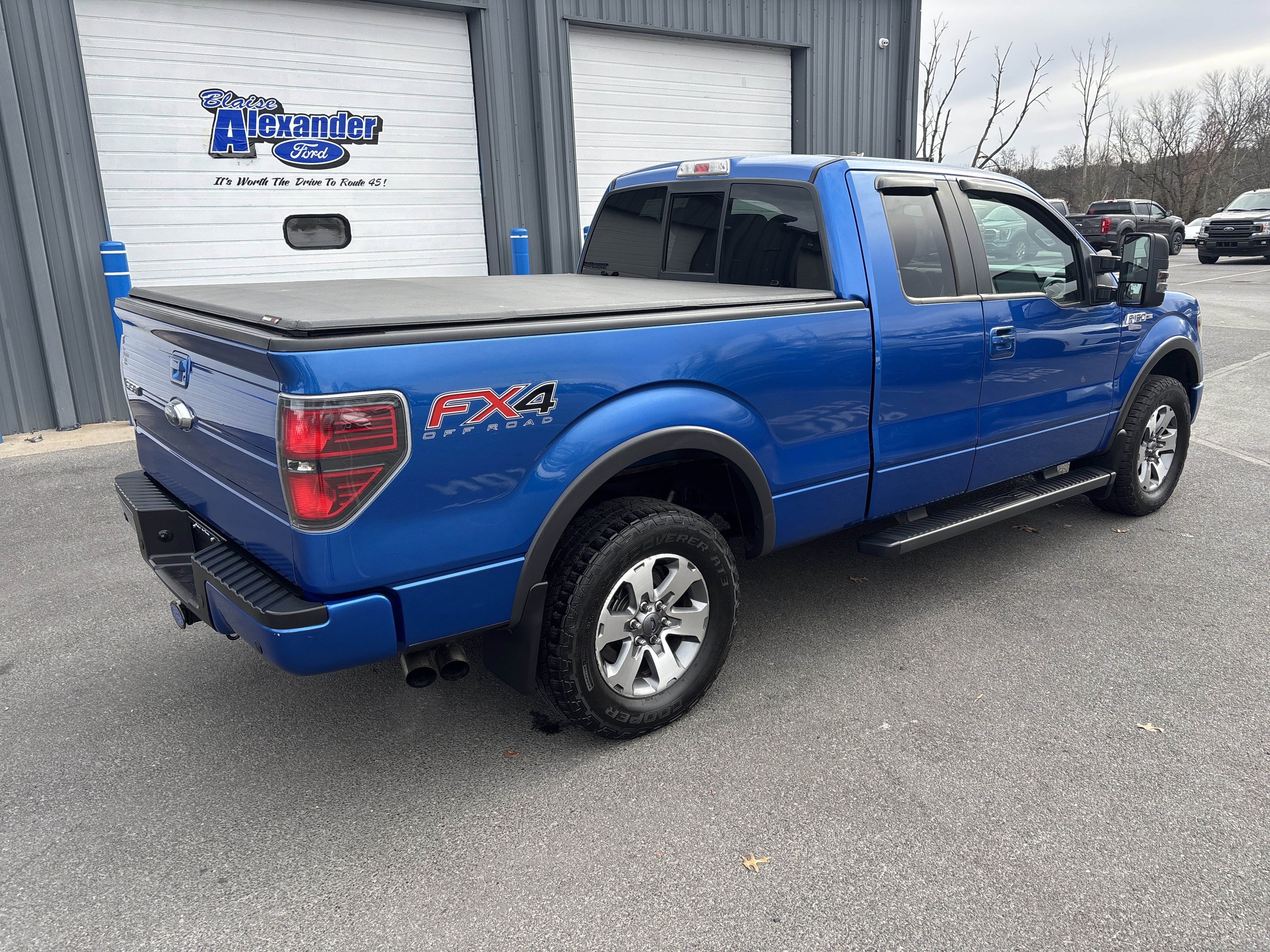 Used 2014 Ford F150 FX4 w/ Equipment Group 402A Luxury video 3