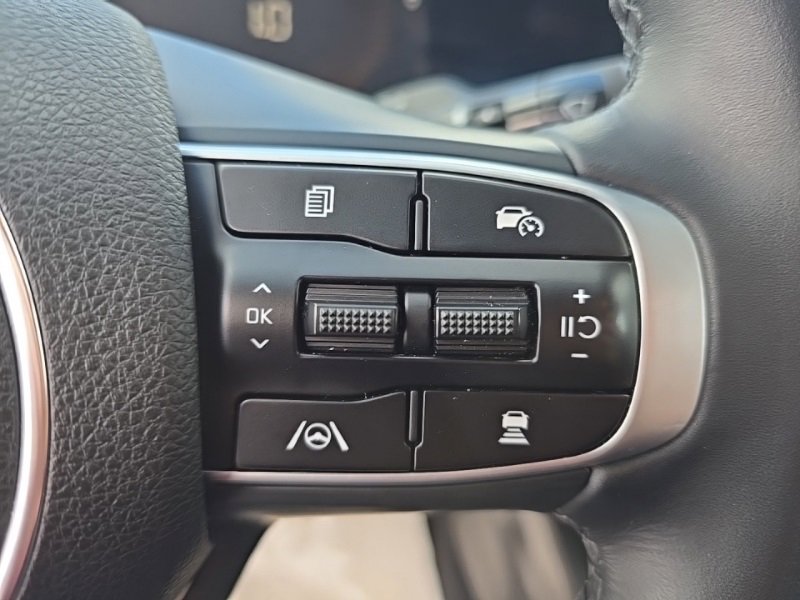 Certified 2025 Kia K5 GT-Line image 13