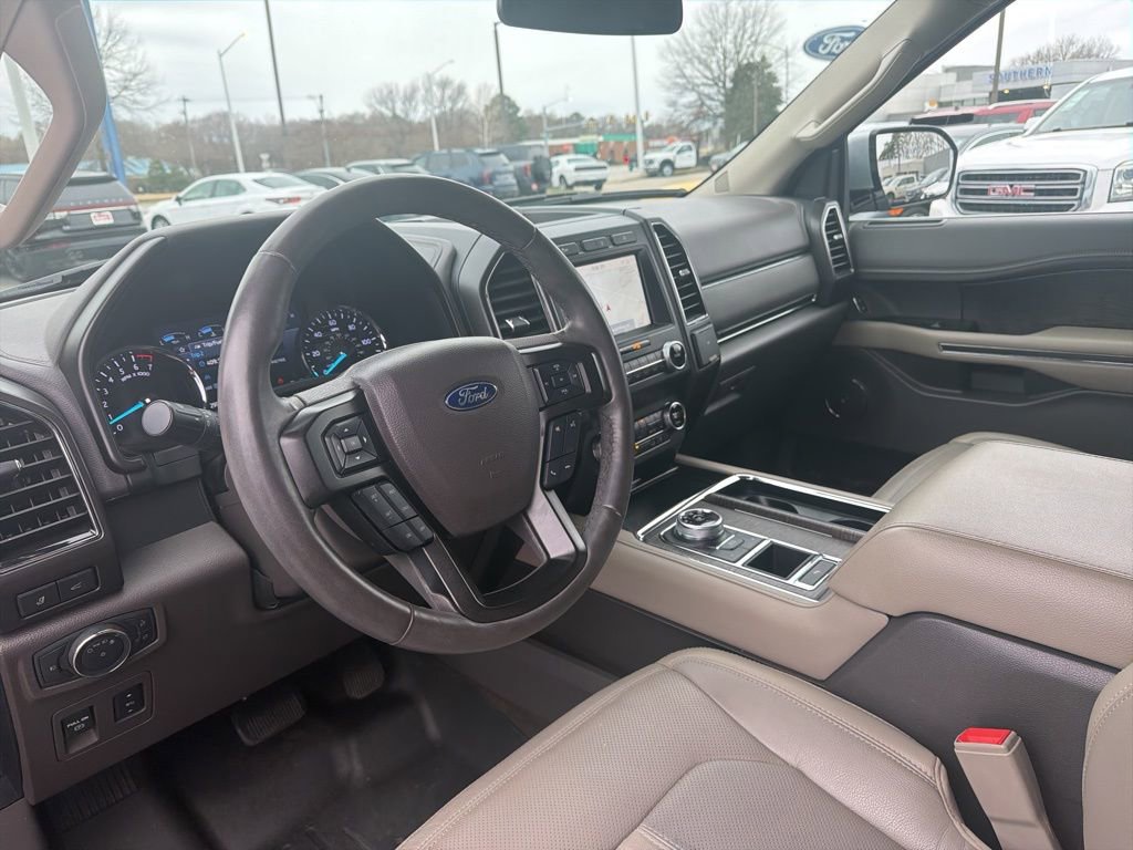 Used 2020 Ford Expedition Limited image 19
