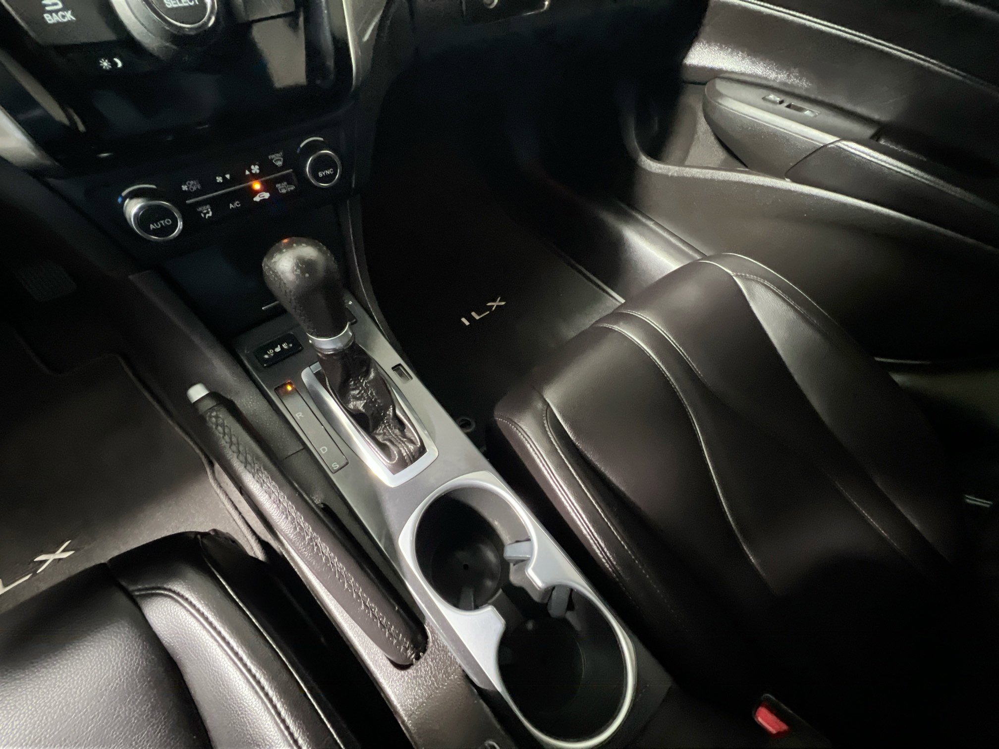 Used 2020 Acura ILX image 26