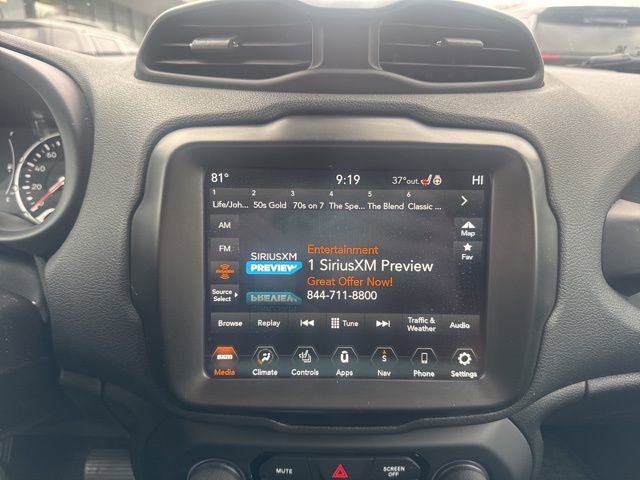 Used 2023 Jeep Renegade Latitude w/ Premium Group image 16