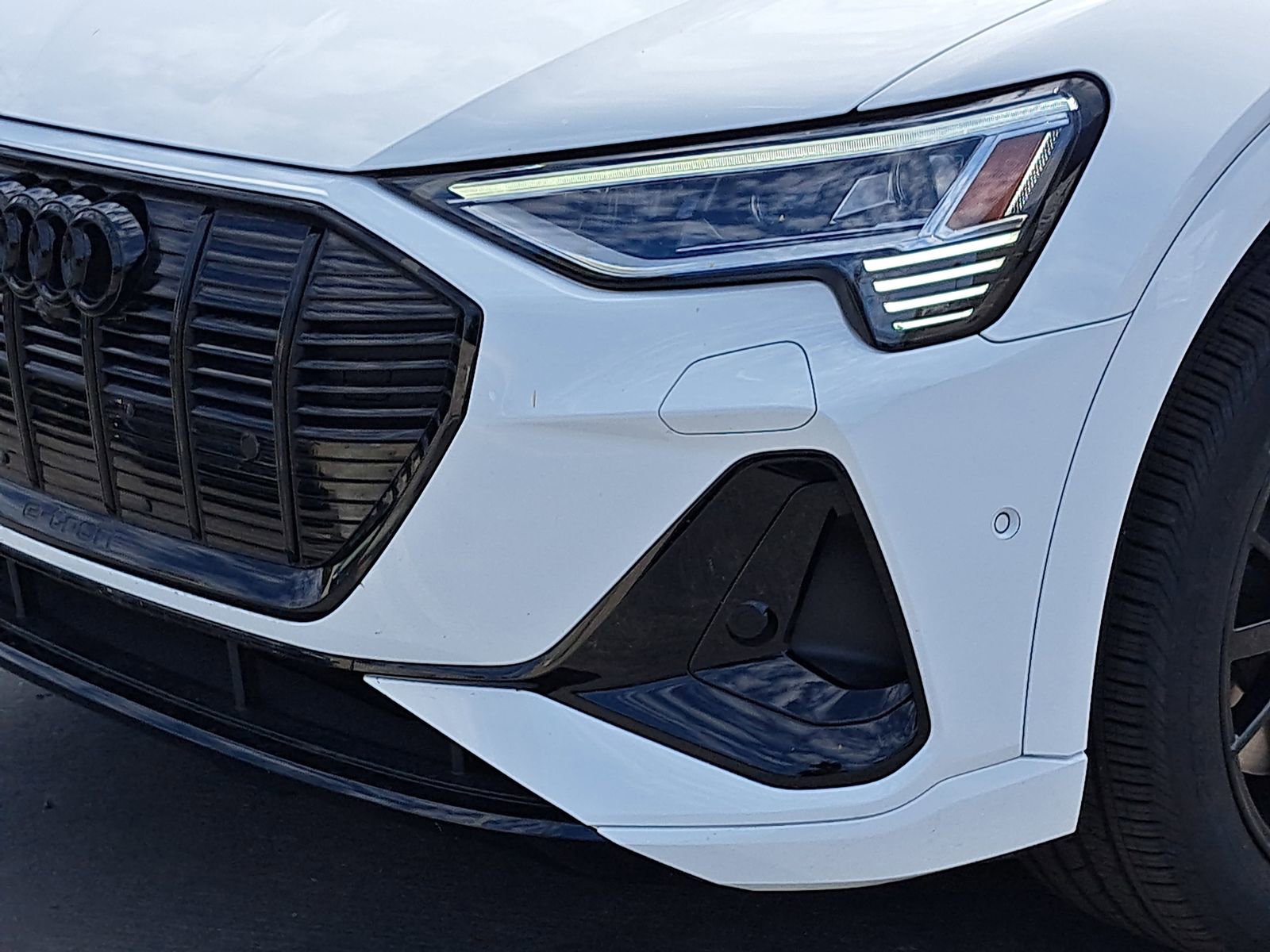Used 2023 Audi e-tron Chronos w/ Chronos Package AWD/4WD image 12