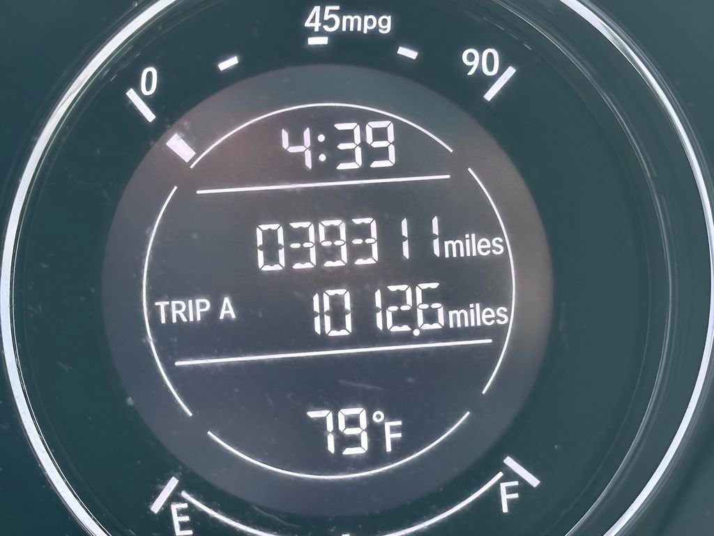 Used 2018 Honda HR-V EX image 17