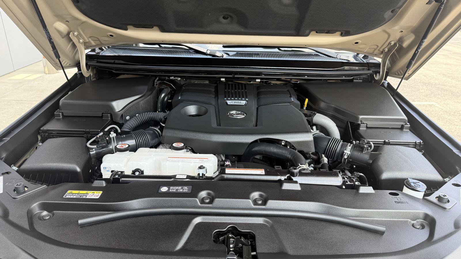 Used 2025 Lexus GX 550 AWD/4WD image 33