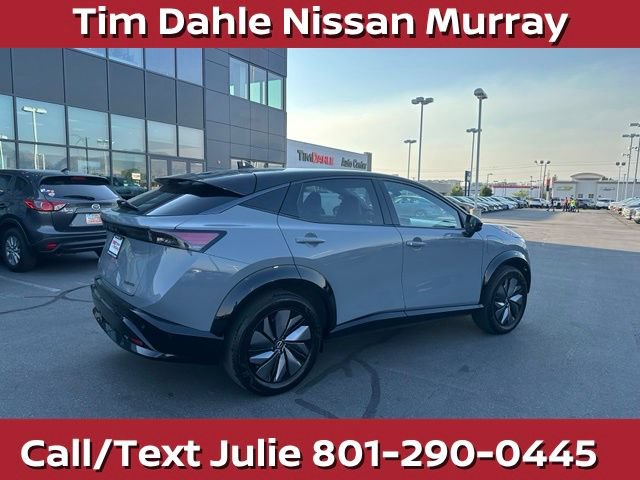 Used 2025 Nissan Ariya AWD image 12