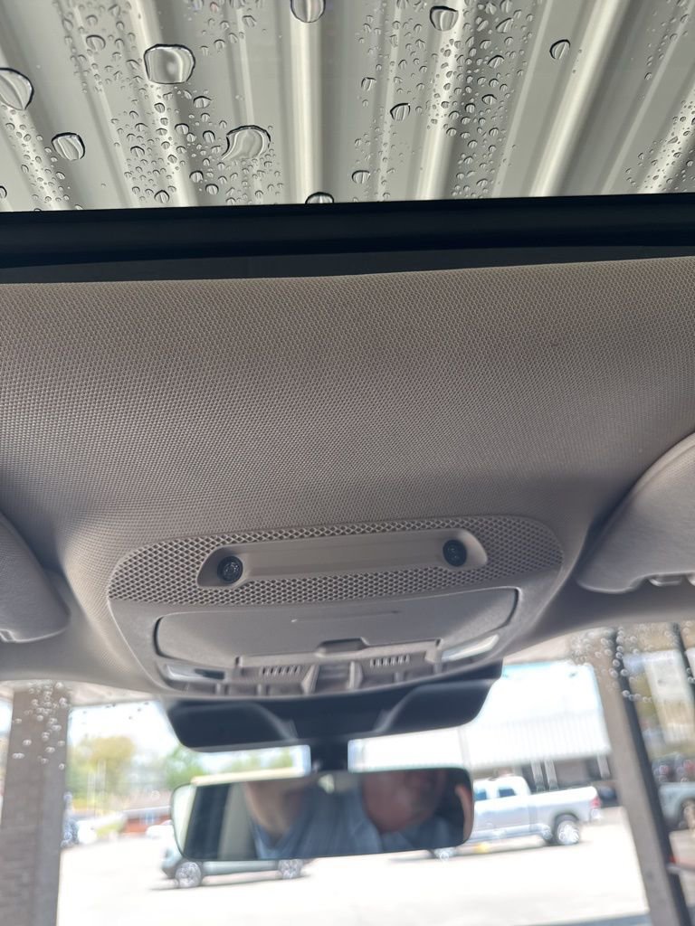 Used 2023 Lincoln Navigator Reserve image 14