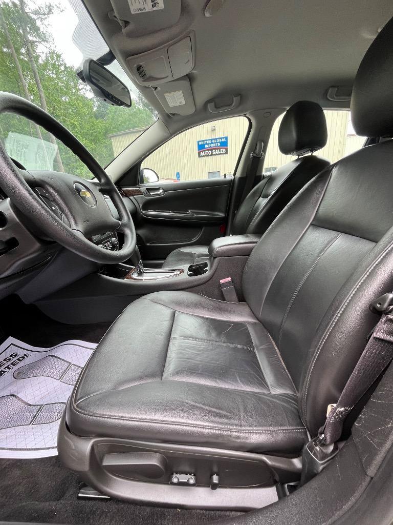 Used 2016 Chevrolet Impala LTZ FWD image 17