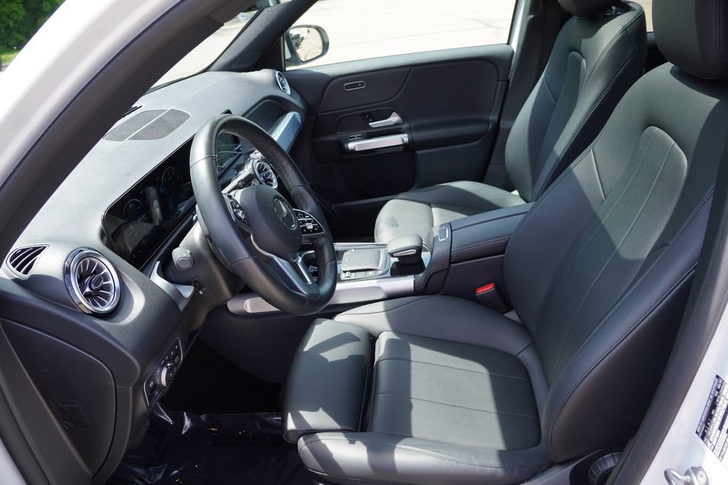 Used 2022 Mercedes-Benz GLB 250 4MATIC image 15