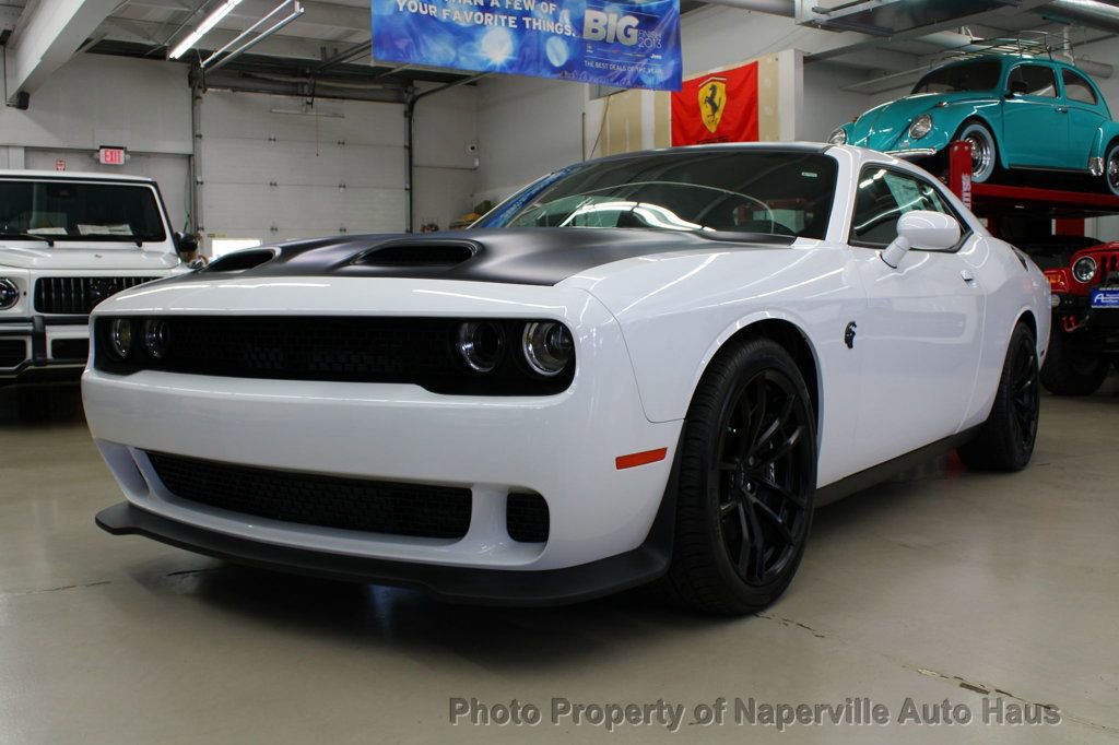 Used 2023 Dodge Challenger SRT Hellcat image 2