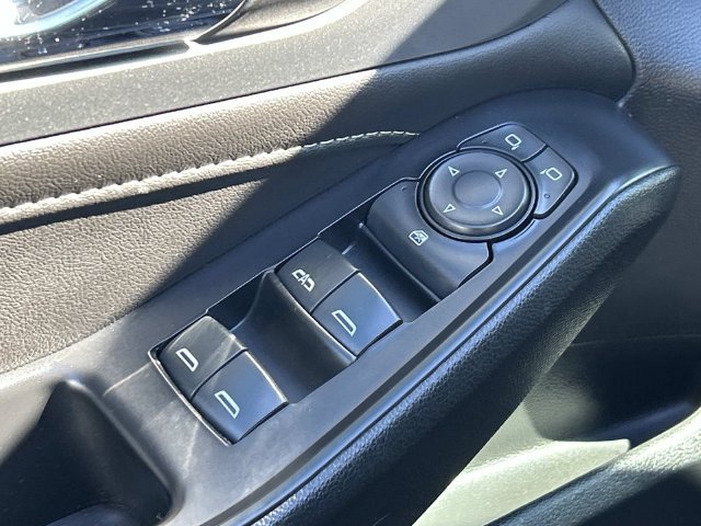Used 2022 Chevrolet Traverse LT AWD/4WD image 19