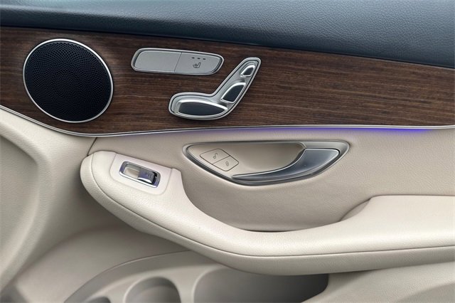 Used 2022 Mercedes-Benz GLC 300 image 21