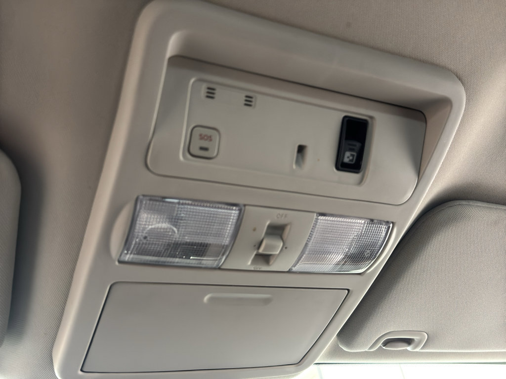 Used 2019 Nissan Titan Platinum Reserve image 34