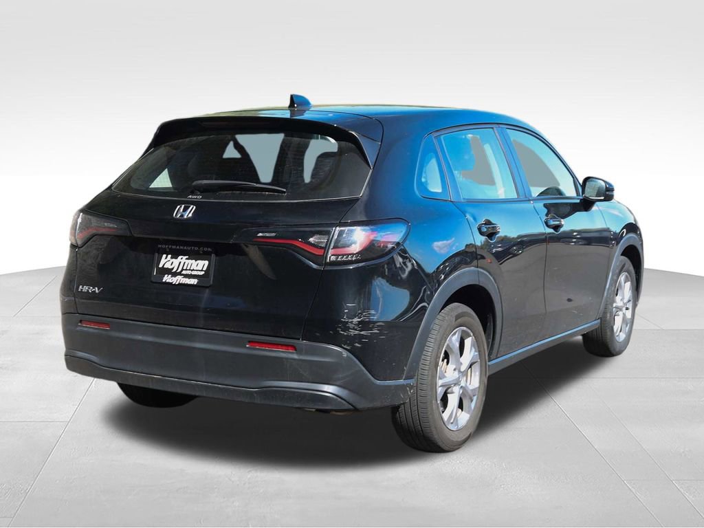 Used 2023 Honda HR-V LX image 6