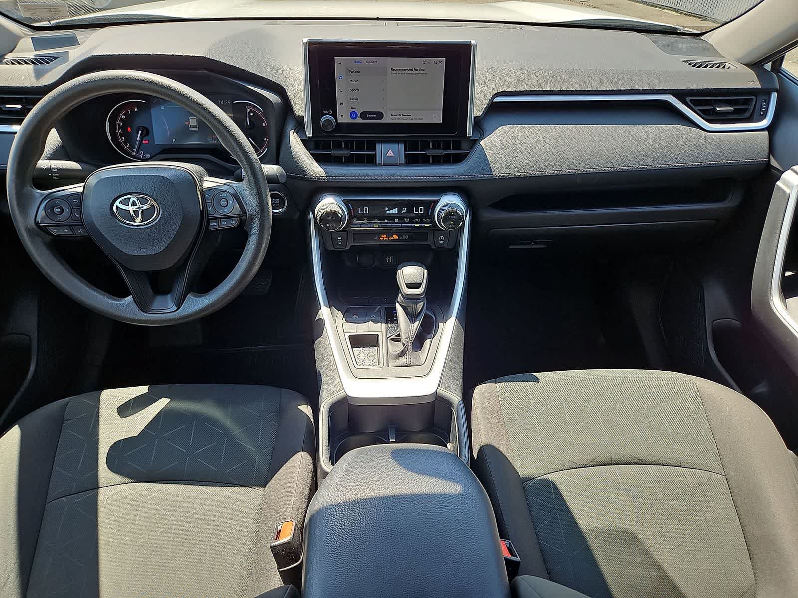 Used 2024 Toyota RAV4 XLE FWD image 11