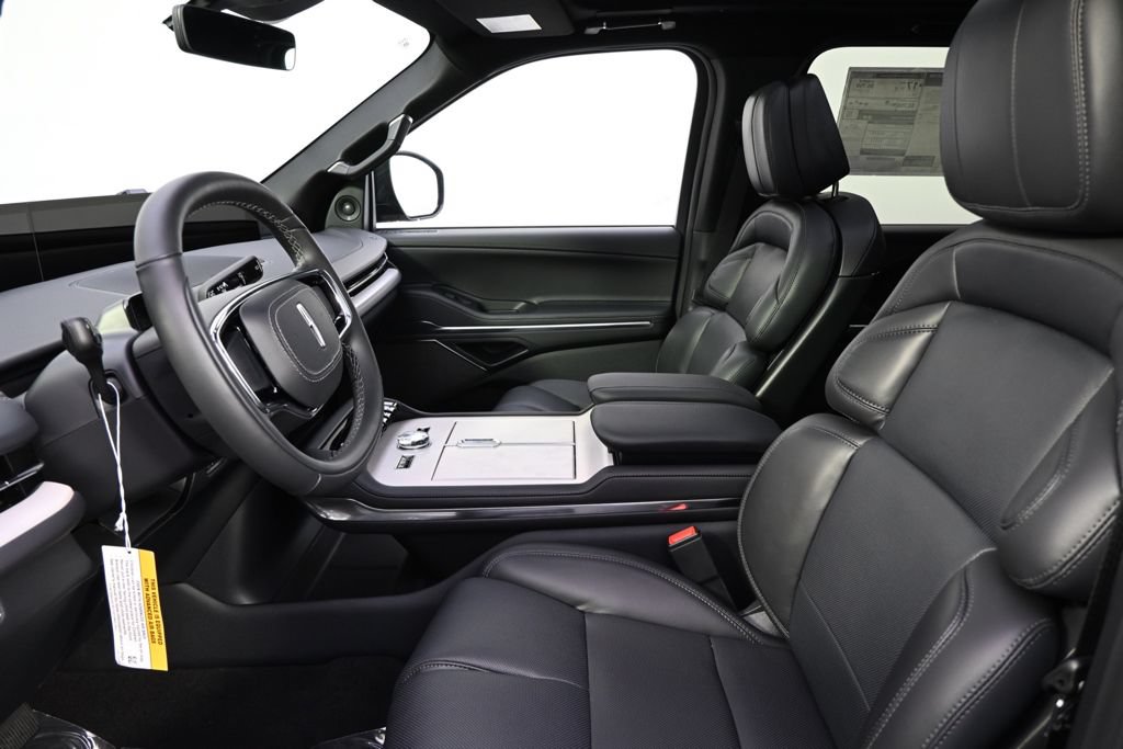 New 2027 Lincoln Navigator Reserve w/ Jet Appearance Package AWD/4WD image 13