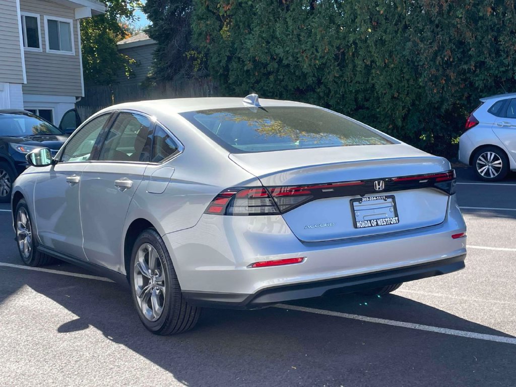 Used 2024 Honda Accord EX image 7