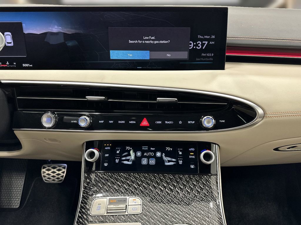Certified 2026 Genesis GV70 3.5T Sport Prestige AWD/4WD image 9