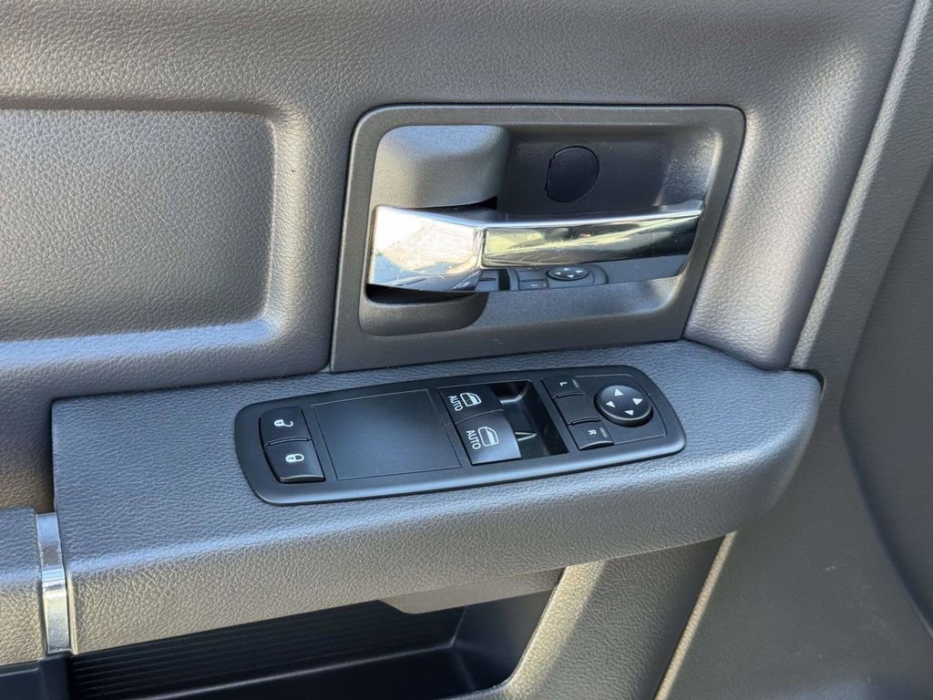 Used 2012 RAM 1500 Express image 18