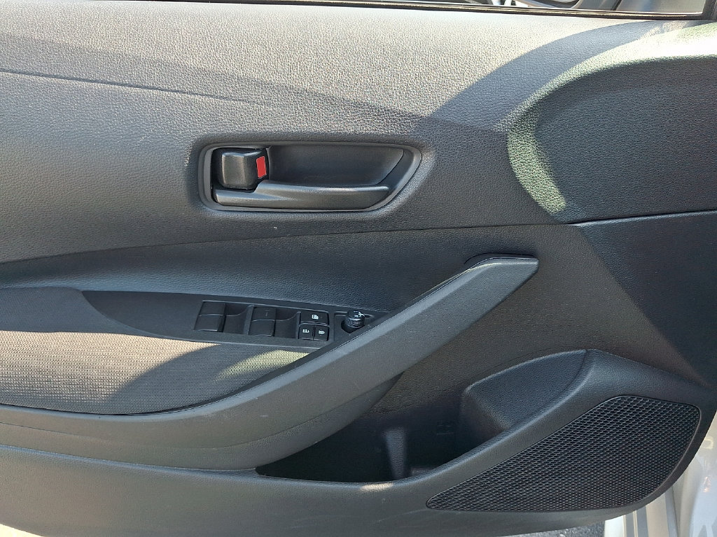 Certified 2025 Toyota Corolla LE FWD image 13