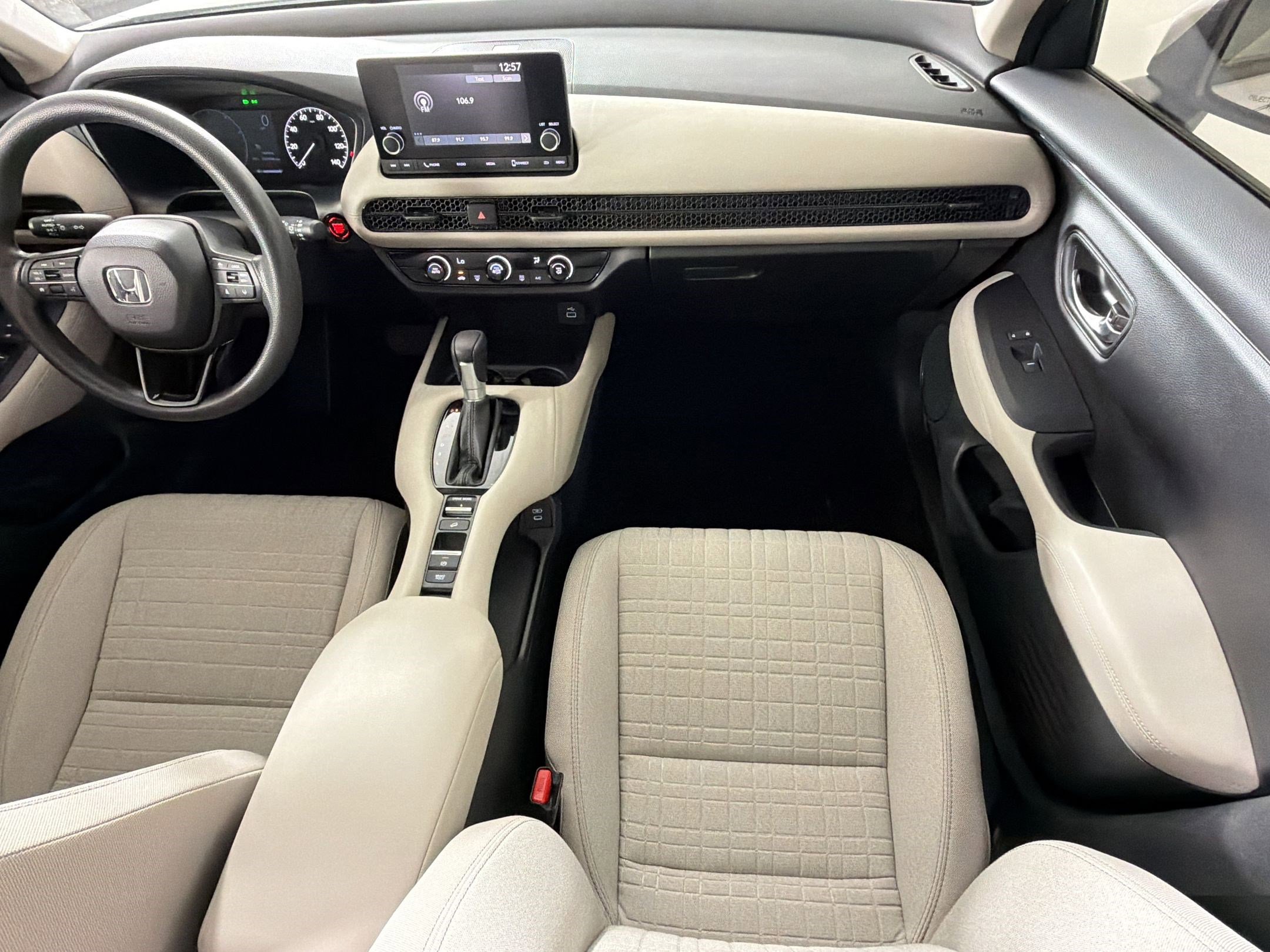 Certified 2024 Honda HR-V LX image 27