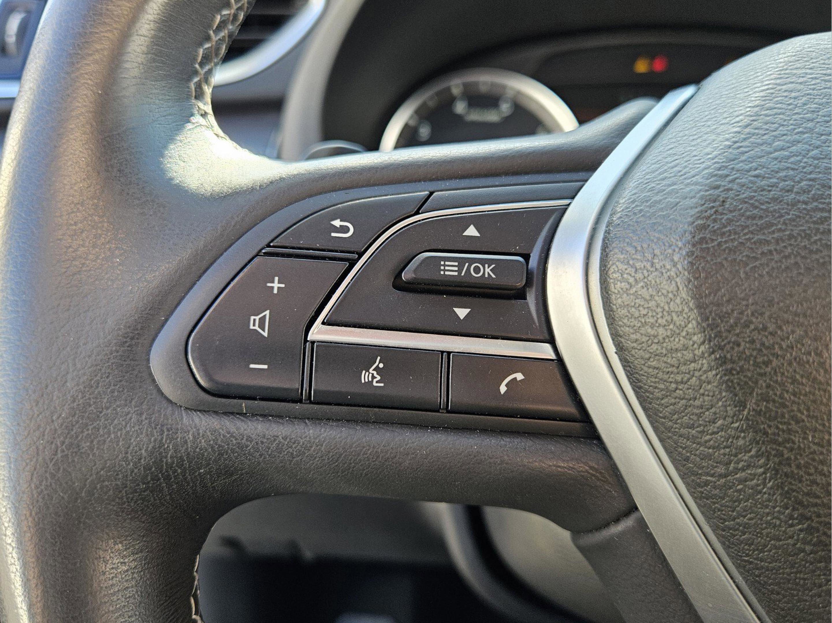 Certified 2023 INFINITI QX50 Luxe image 28