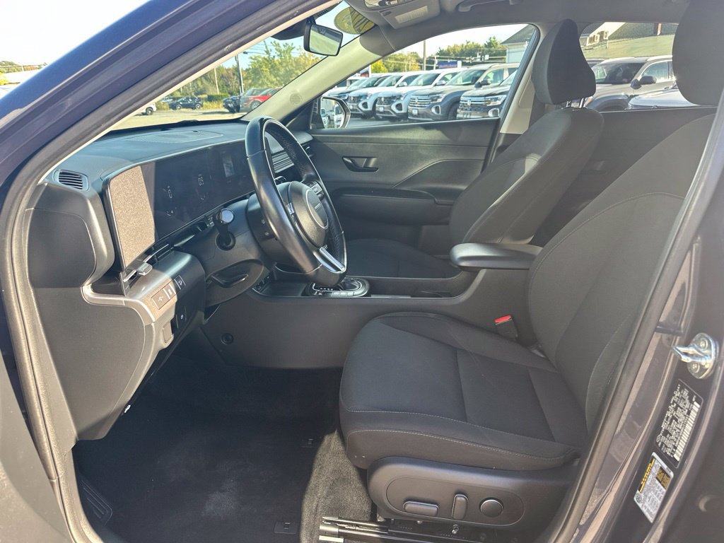 Used 2024 Hyundai Kona SEL AWD/4WD image 14