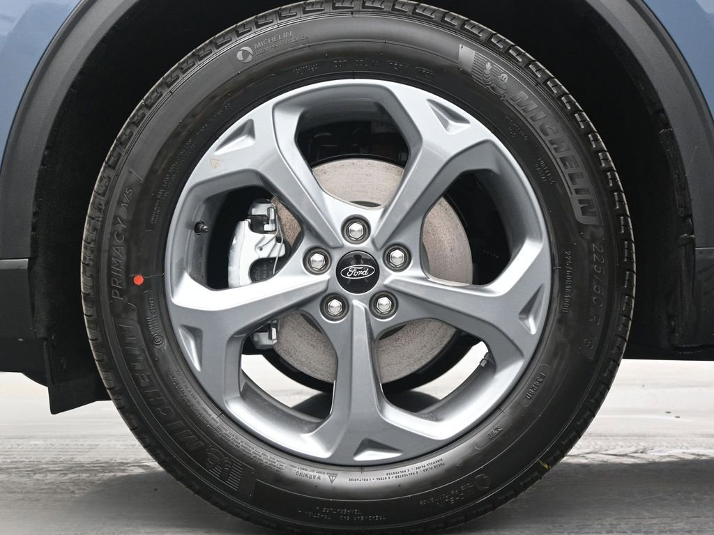New 2025 Ford Escape ST-Line w/ Equipment Group 301A image 23