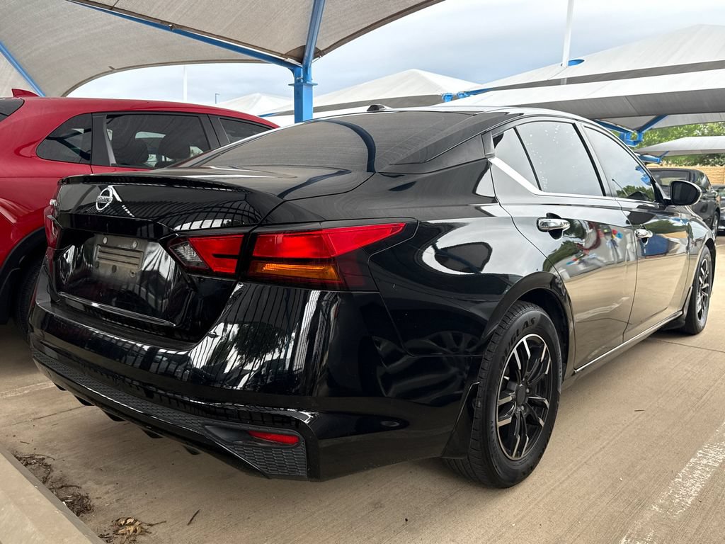 Used 2019 Nissan Altima 2.5 S FWD image 6