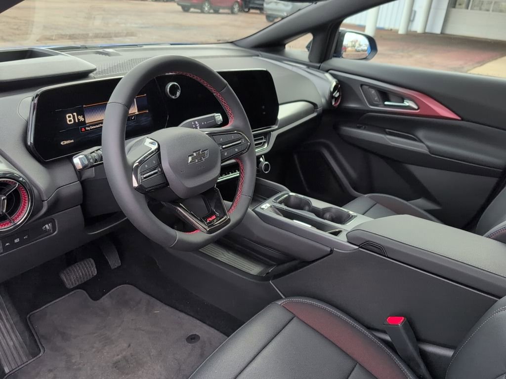 New 2026 Chevrolet Equinox EV RS image 9