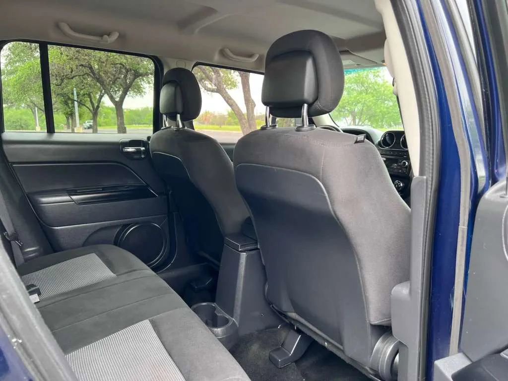 Used 2017 Jeep Patriot Latitude FWD image 25