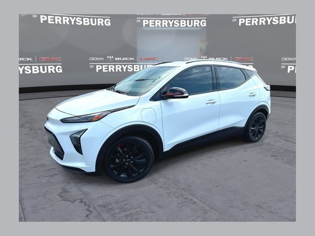 Used 2023 Chevrolet Bolt EUV LT w/ Convenience Package FWD image 1