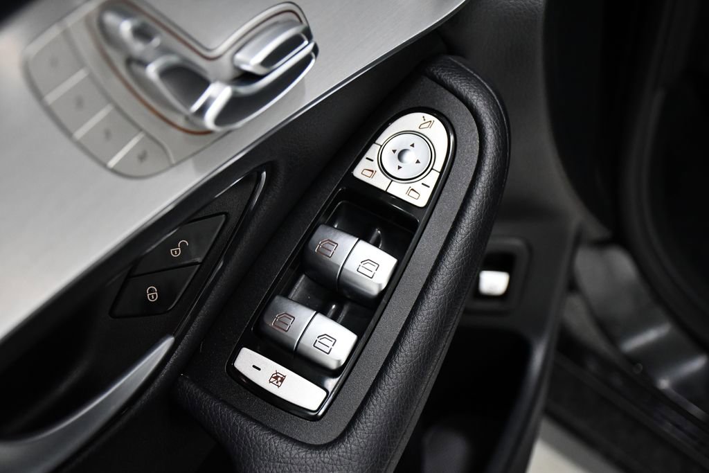 Certified 2022 Mercedes-Benz GLC 300 4MATIC image 18