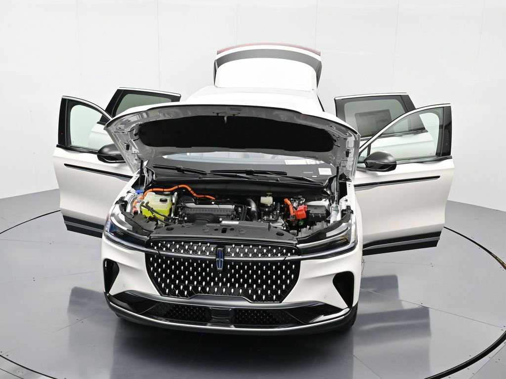 New 2026 Lincoln Nautilus Premier image 57