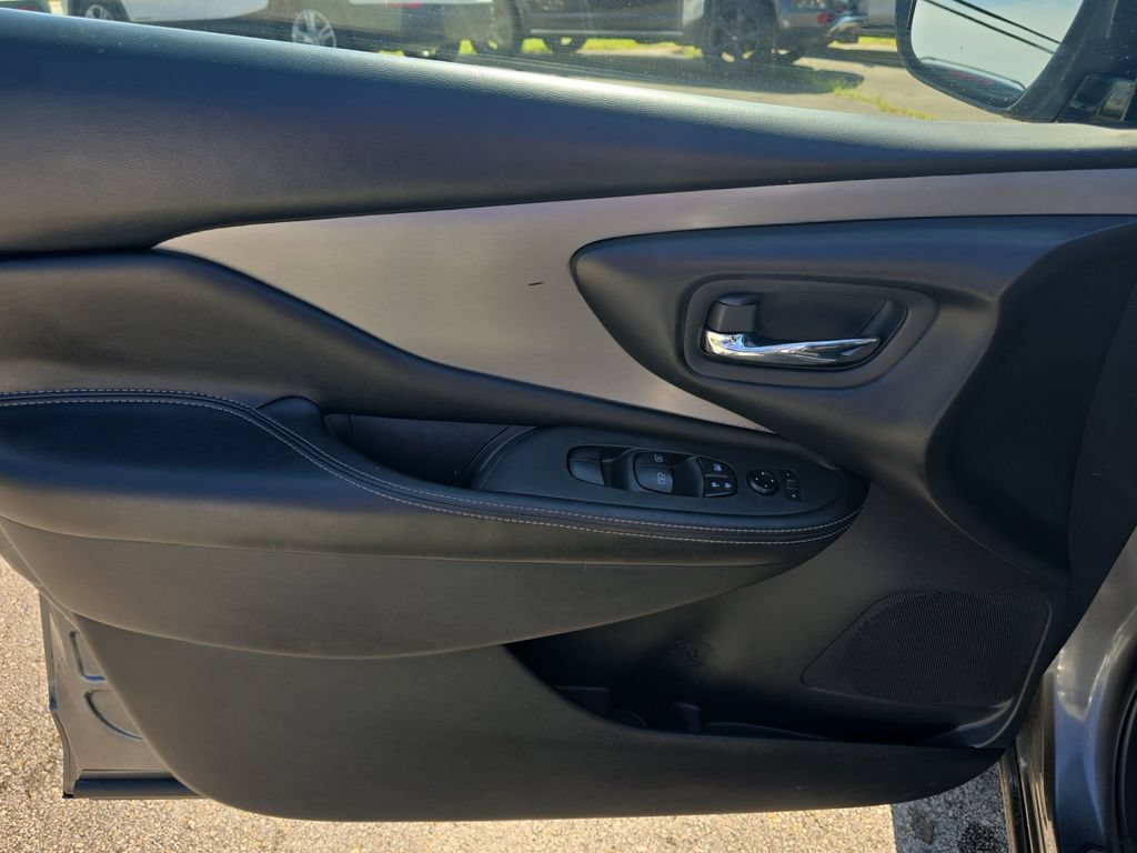 Used 2021 Nissan Murano SV FWD image 19