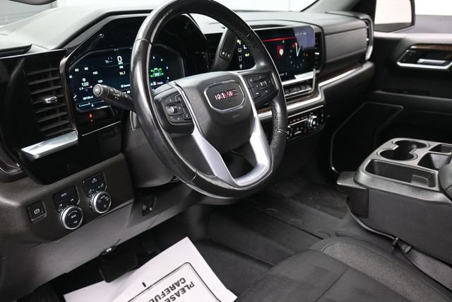Used 2022 GMC Sierra 1500 SLE AWD/4WD image 14