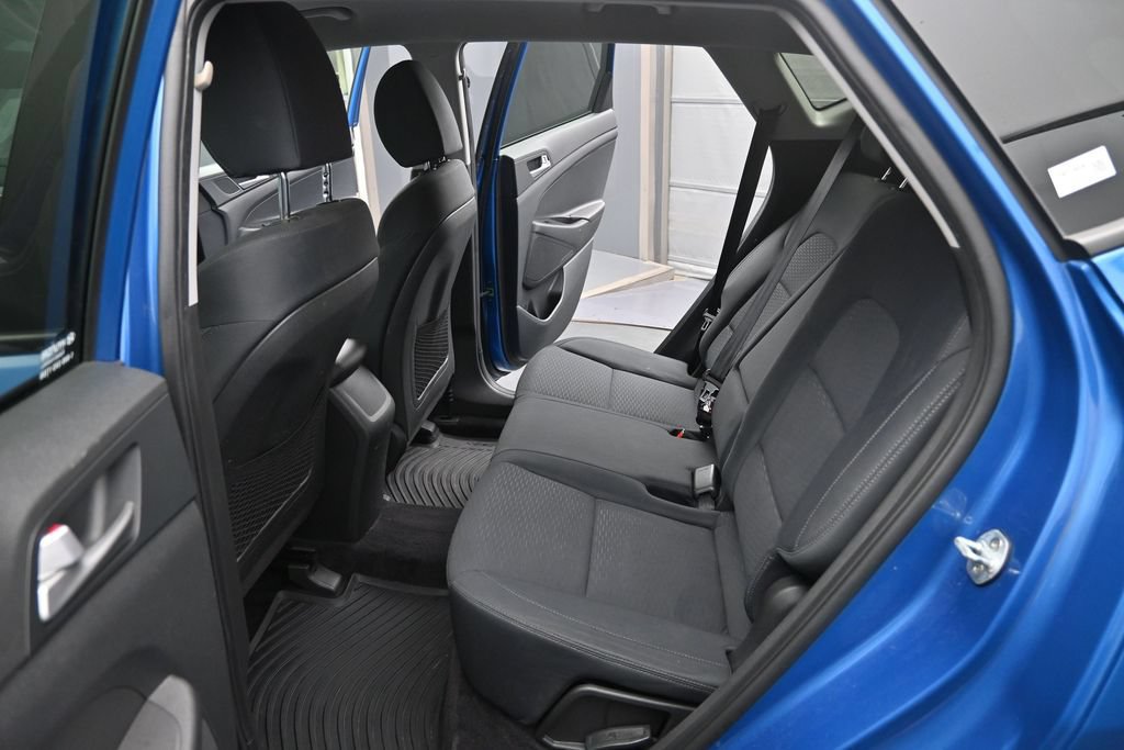 Used 2020 Hyundai Tucson SE w/ Winter Weather Package AWD/4WD image 17